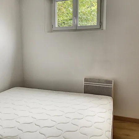 Avec Terrasse Privative, Ascenseur, Et Proche - Fr-1-361-353 * Granville